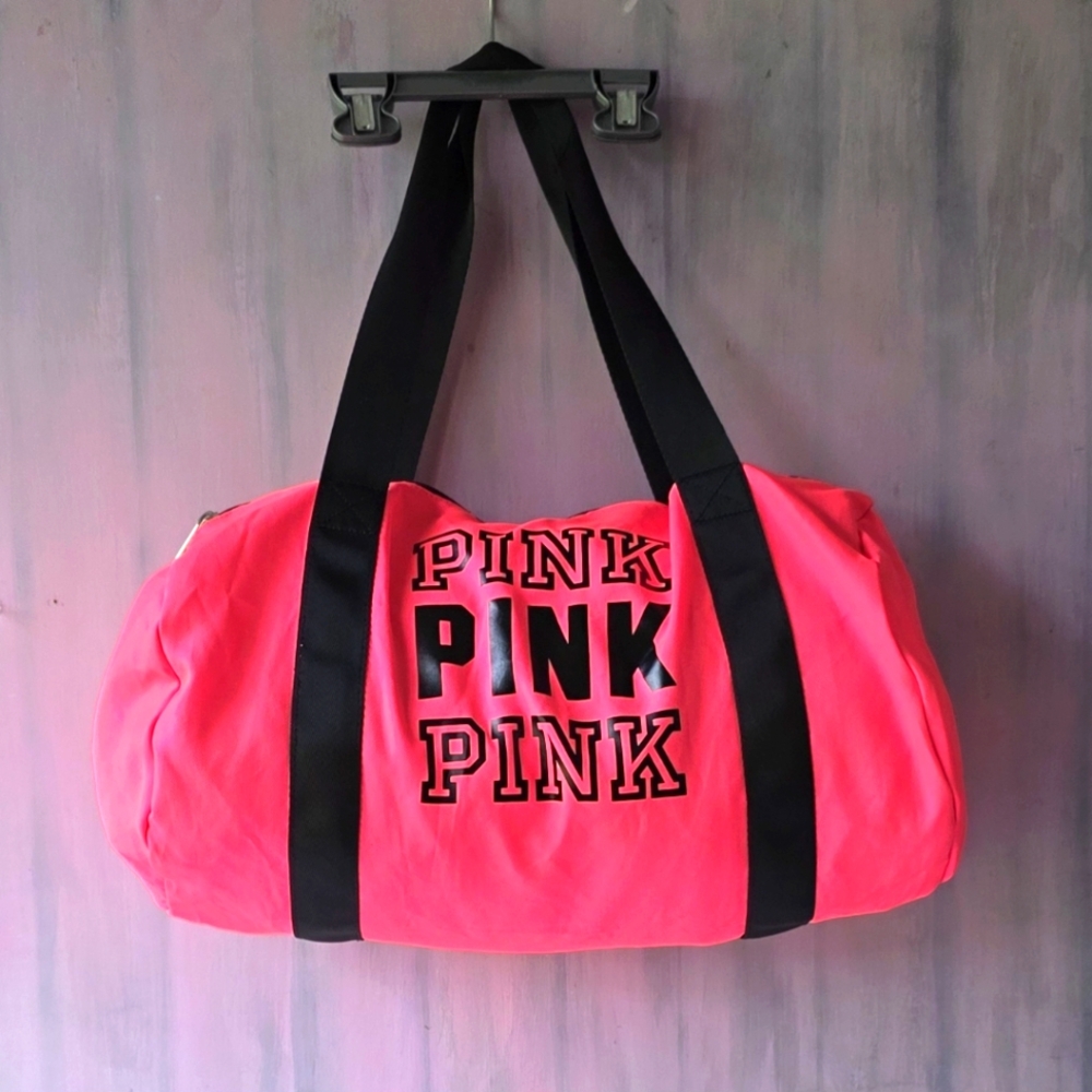 VS Victoria's Secret PINK - Hot Pink Logo Gym Bag - NWOT